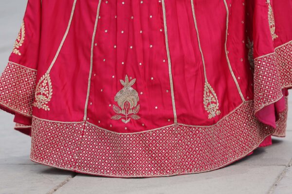 Pink Gadhwal silk - Image 4